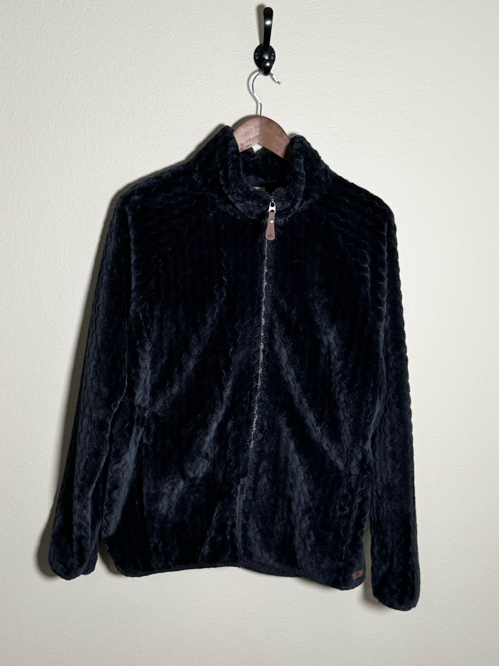 ZeroXposur Black Plush Zip-Up Teddy Jacket - Women
